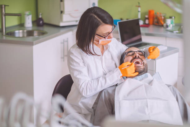 Best Emergency Tooth Extraction in Alliae, NC